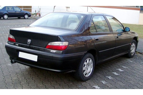 Saloon 1995 Dec onwards