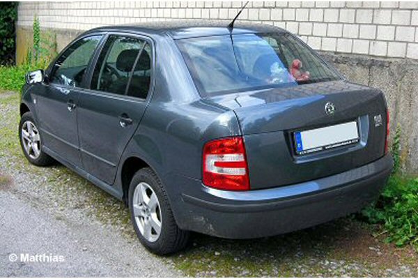 Saloon 2000 to 2007
