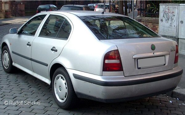 Saloon Mk I 1998 Jul to Sep 2004