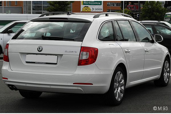 Skoda Superb II Combi/Est 2008 Oct onwards Towbar 2 Skoda Superb II Combi/Est 2008 Oct onwards Towbar
