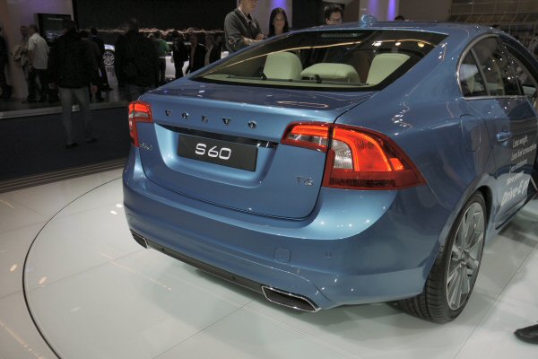 Saloon 2010 onwards