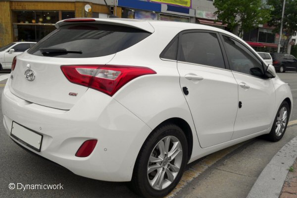 Hyundai i30 5 Dr Hatch 2012 Feb onwards Towbar 2 Hyundai i30 5 Dr Hatch 2012 Feb onwards Towbar